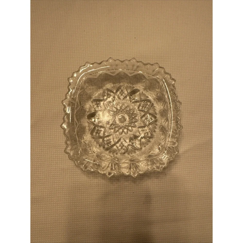 Vtg Pasari‎ Square Glass Candy Dish Pineapple Fan Handled Indonesia 5.5